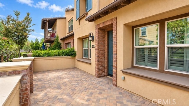 371 Adalina Ln