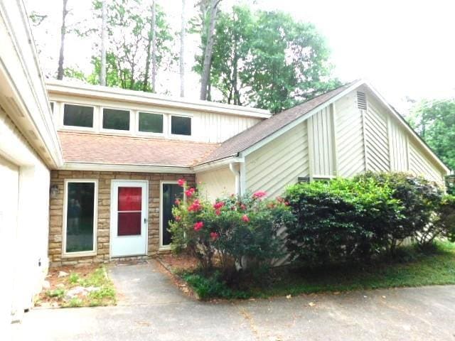 Photo - 1710 Pine Rd
