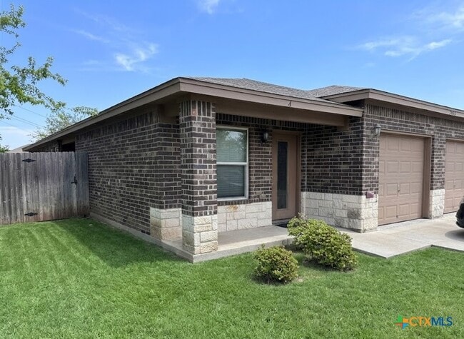 Photo - 1505 Shoshoni Trail