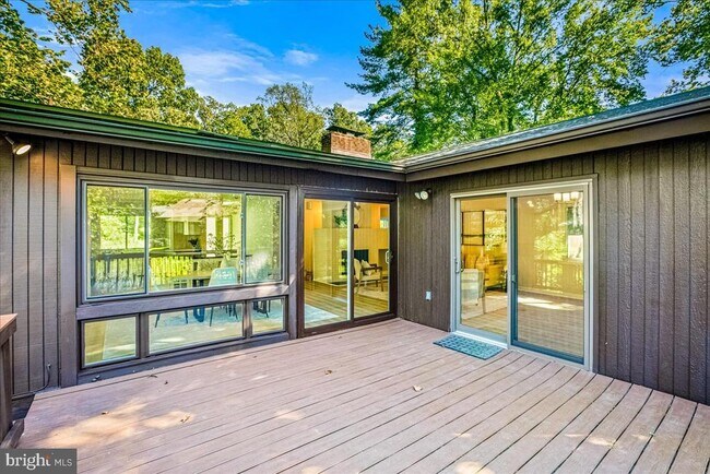 Photo - 4302 Wakefield Dr