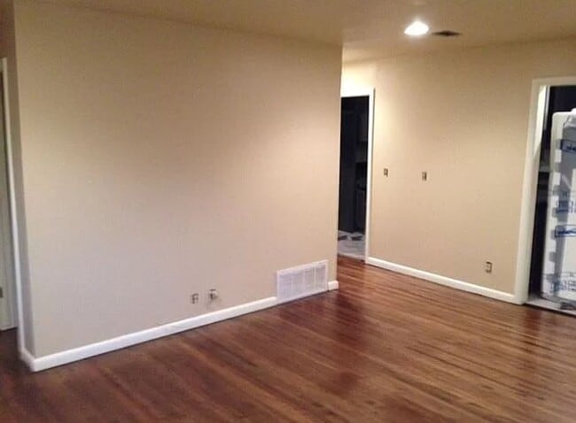 Photo - Available August 1st! 3-Bedroom, 1-Bathroom Home, Near Downtown Fayetteville