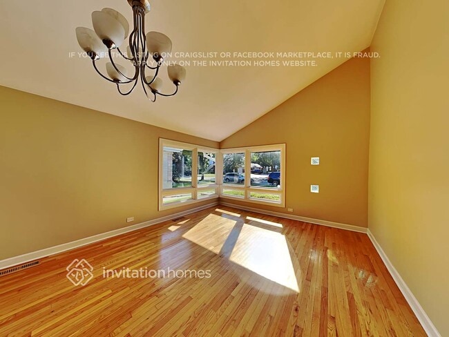 Photo - 9051 Forestview Rd