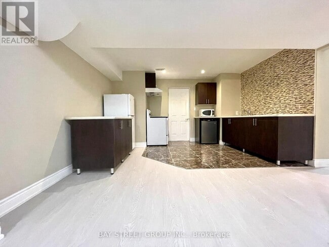 Photo - 491 Mavrinac Blvd