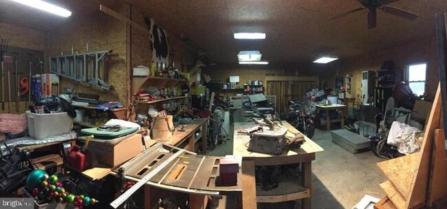 Photo - 3830 Seymour Dr