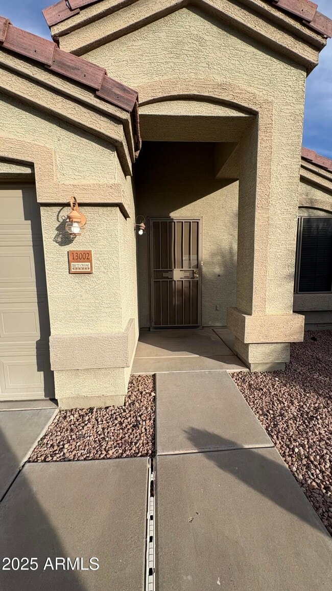 Photo - 13002 W Hearn Rd