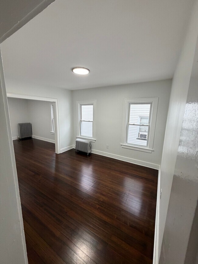 Photo - 10 Glennon Pl Unit 1