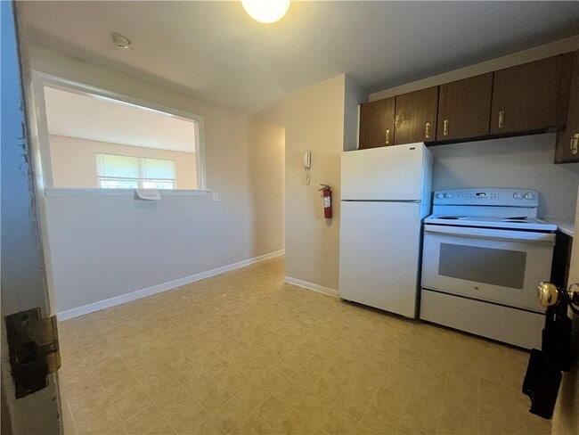 Photo - 70 Carroll Ave Unit 507