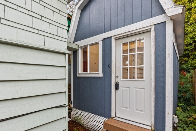 Building Photo - 5155 Unit C