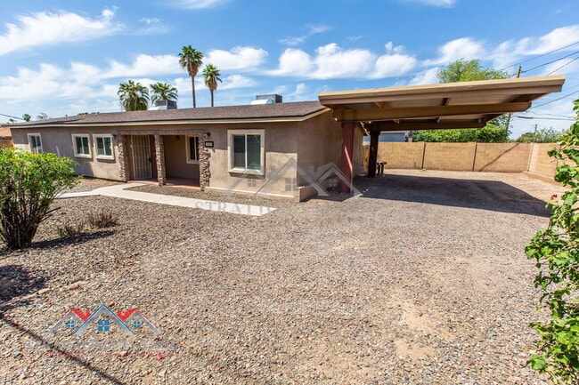 Photo - 2204 W Campbell Ave