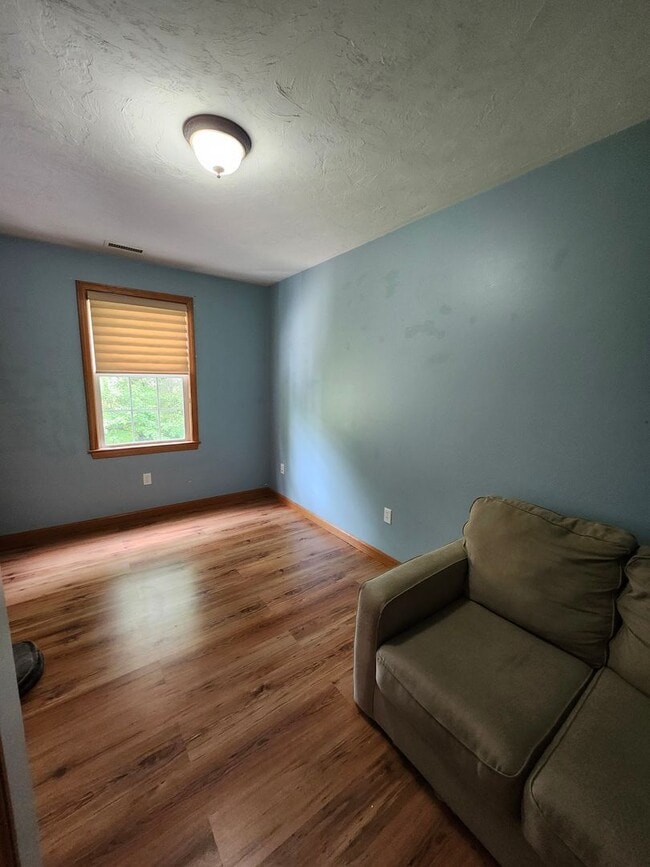 Photo - 48 Sullivan Pl Unit 48 Sullivan Place #2