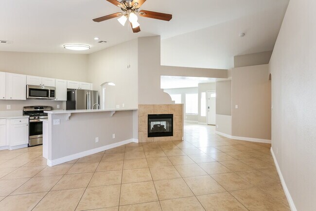 Photo - 3502 Sockeye Ln