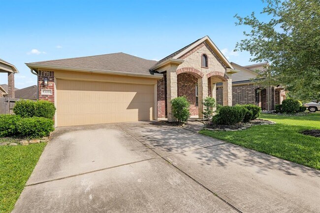 Photo - 13026 Davenport Hills Ln House