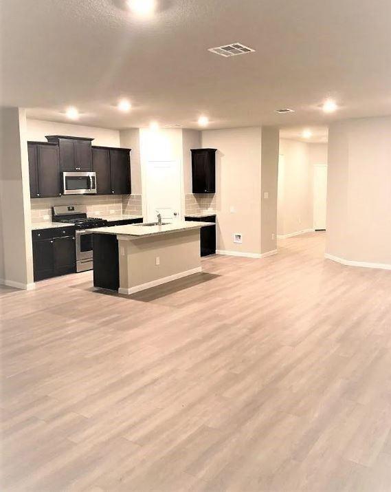 Photo - 3012 Shore Lark