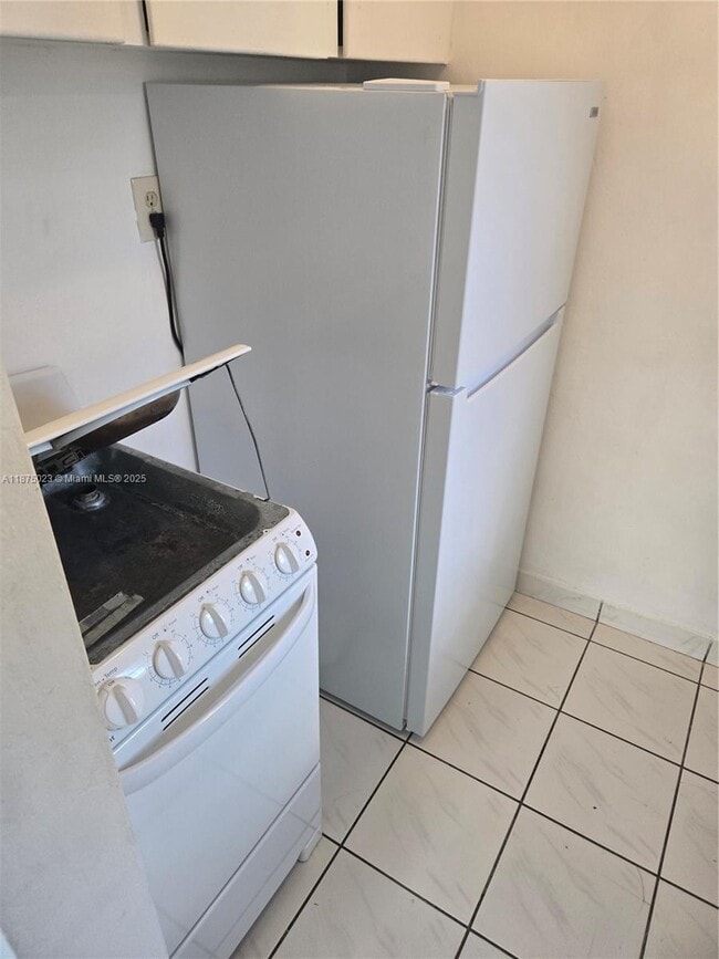 Photo - 1708 Plunkett St Unit rear