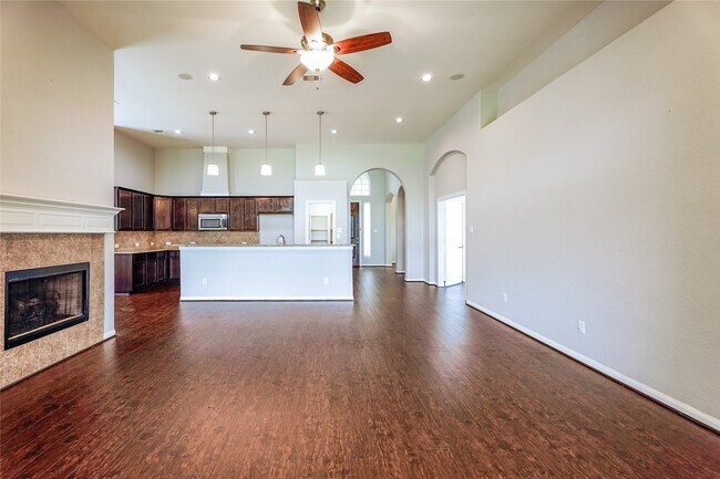 Photo - 6011 Watford Bend