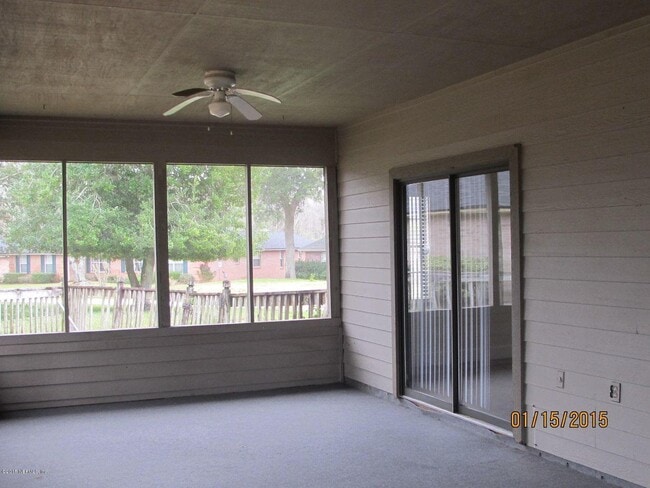 Photo - 11864 Coastal Ln W