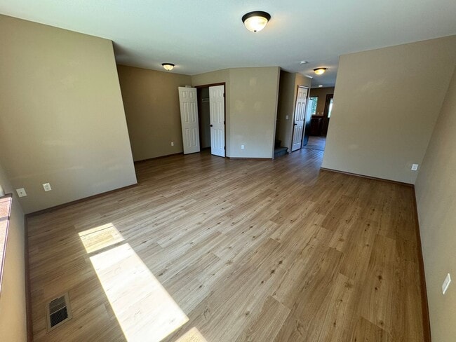 Photo - 715 E 7th Ave Unit 1