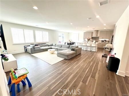 30339 Roebuck Ct