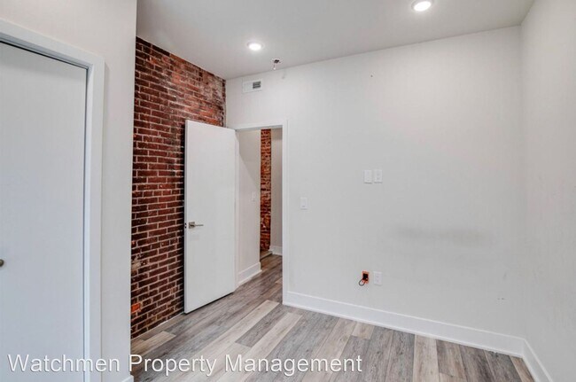 Photo - Modern New Luxury Temple Apartments Unit 2