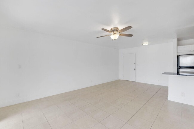 Photo - 3040 NE 16th Ave Unit 408