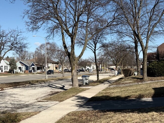 Photo - 516-518-518 S 70th St Unidad 516 South 70th Street