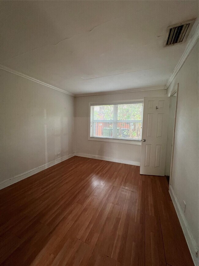 Photo - 1333 NE 5th Terrace Unit 9