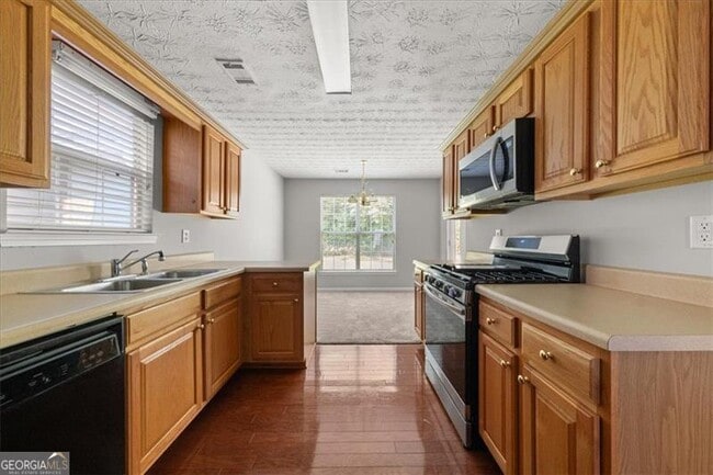 Photo - 1424 Gates Cir SE