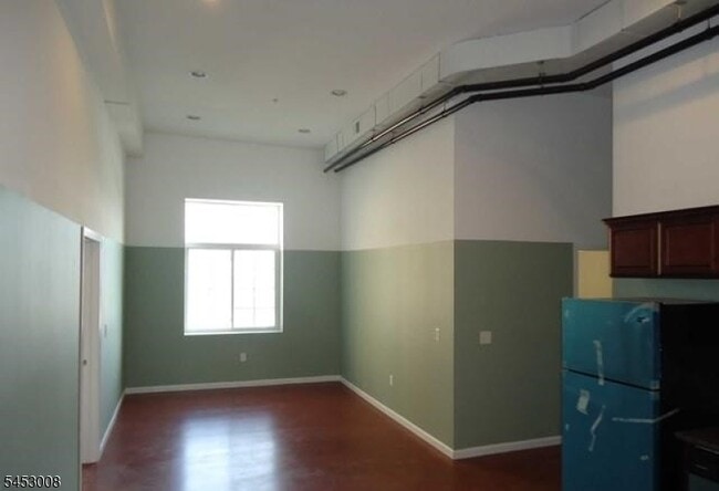 Photo - 55 Westervelt Ave