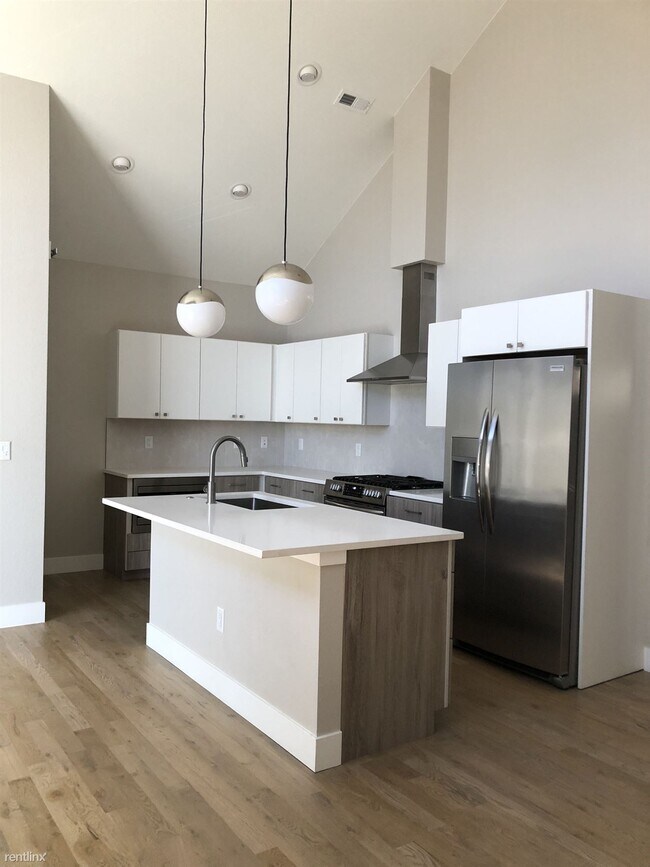 Photo - 2 br, 3 bath Townhome - 3411 Albion Street...