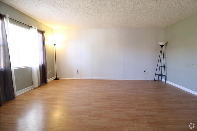 Building Photo - 746 McDougall Ct Rental