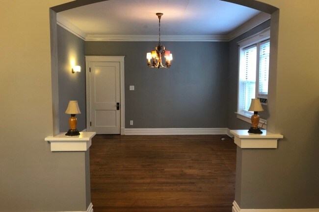 Dining Room - 4516 Shenandoah Ave Unidad 2F