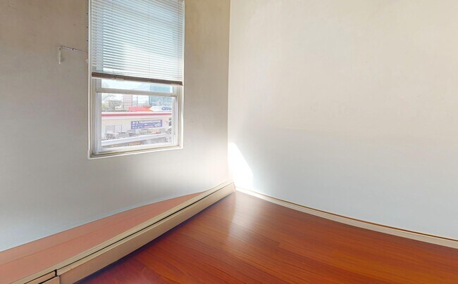 18 S Huntington Ave Unit 2