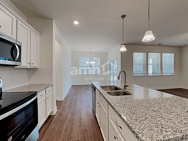 Photo - 502 Cash Cir