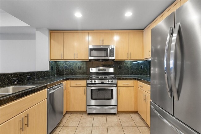 Photo - 2921 Glascock St Unit 2921 Glascock St # 122