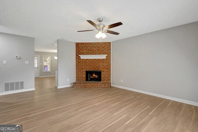 Photo - 105 Belle Dr Unit 115 Belle Dr