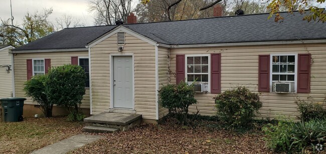 Building Photo - 2 Bedroom Duplex Rental