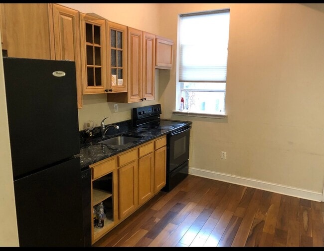 Photo - 1525 W Girard Ave Unit 2F