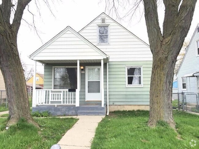 Building Photo - 4535 N 20th St Rental