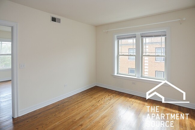 Photo - 3816 N Sheffield Ave Unit 3E