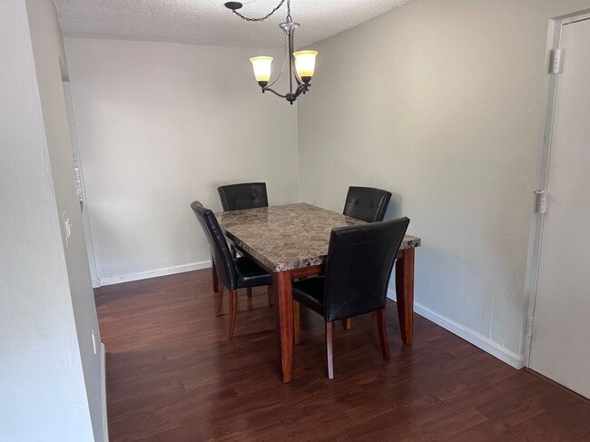 Photo - 10834 N Kendall Dr Unidad X16