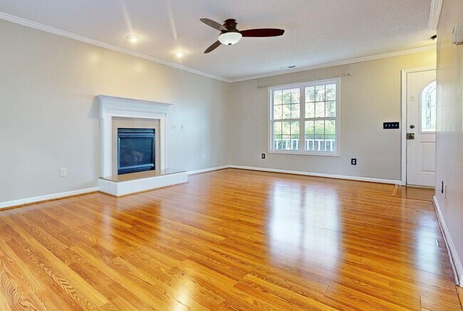 Photo - 10 Valley View Ct