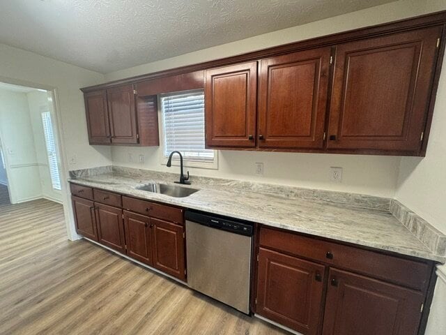 2208 Summerwind Dr
