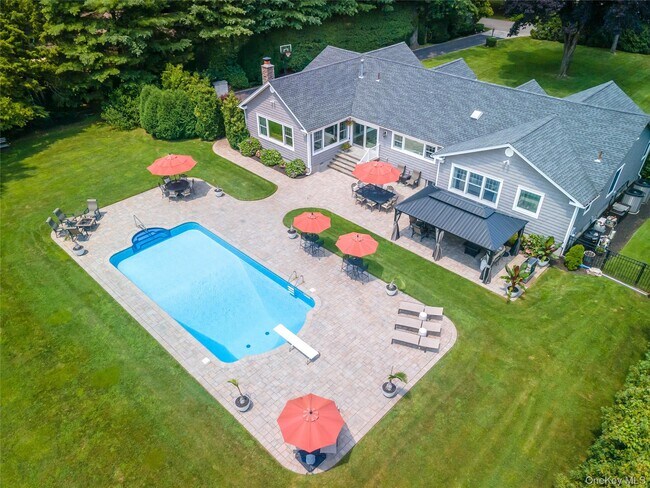 Photo - 29 Fox Hollow Ln