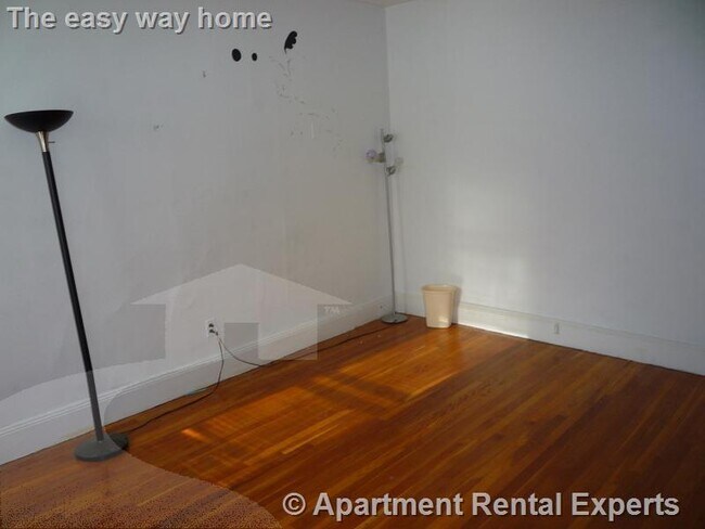 Photo - 6 Agassiz St Unit #3