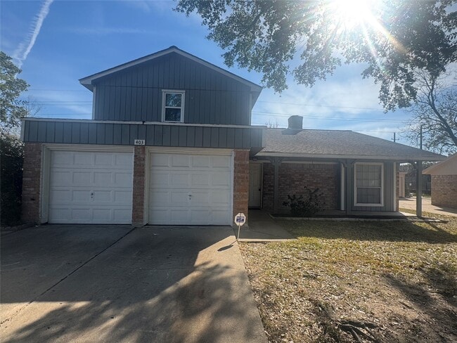 Building Photo - 403 Mistywood Dr