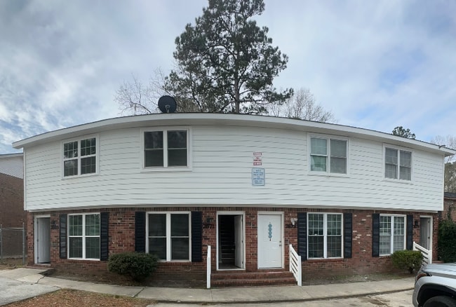 Building Photo - 7669 Hunters Ridge Ln