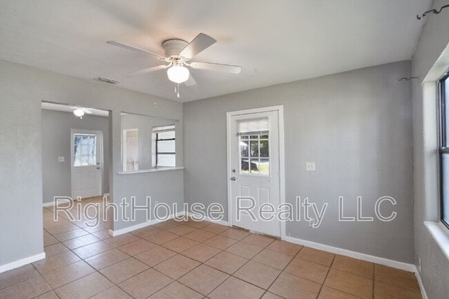 Photo - 1220 Morin St Unit Apt A