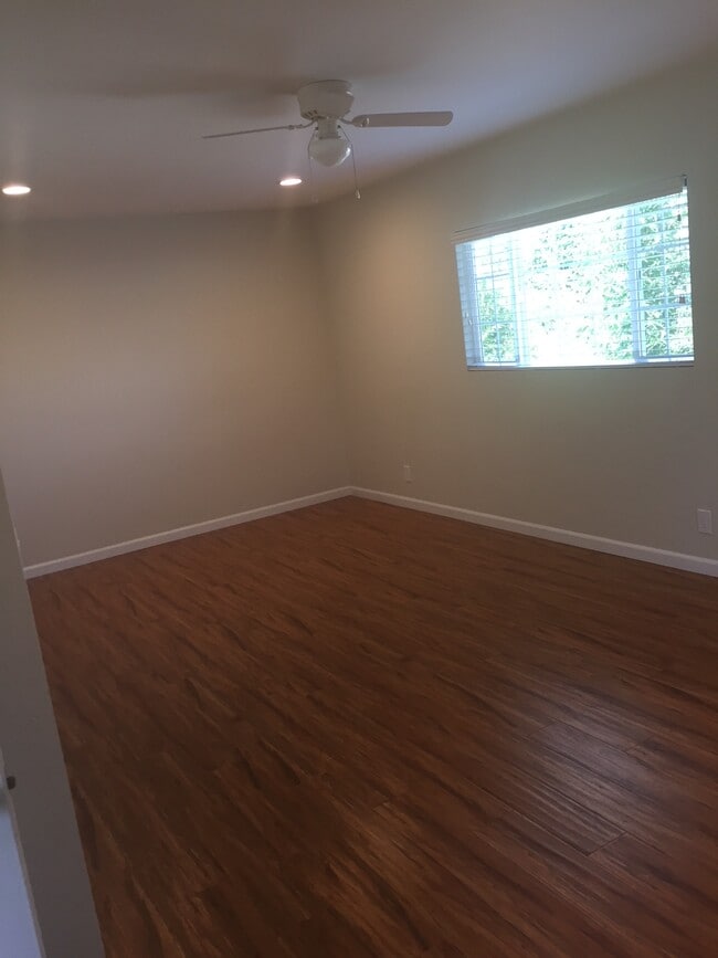 Photo - 1761-1765 Selby Ave