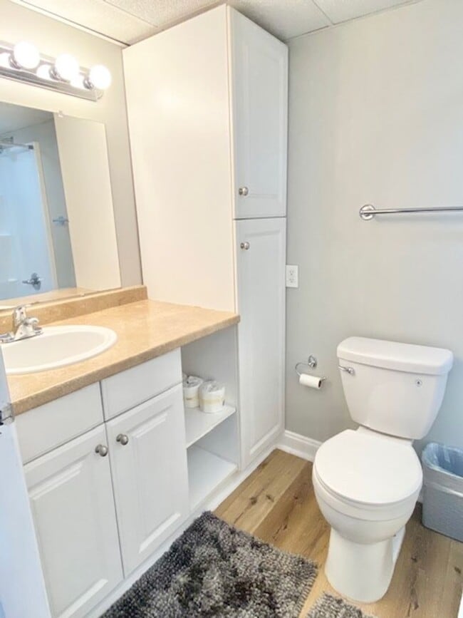 Photo - University Towers #301 - FURNISHED studio within walking distance to UTK, Fort Sanders Medical Ce...