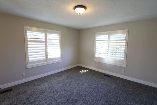 Photo - 1/2 off 1st months rent! Close to Utah State University Equestrian Park!
